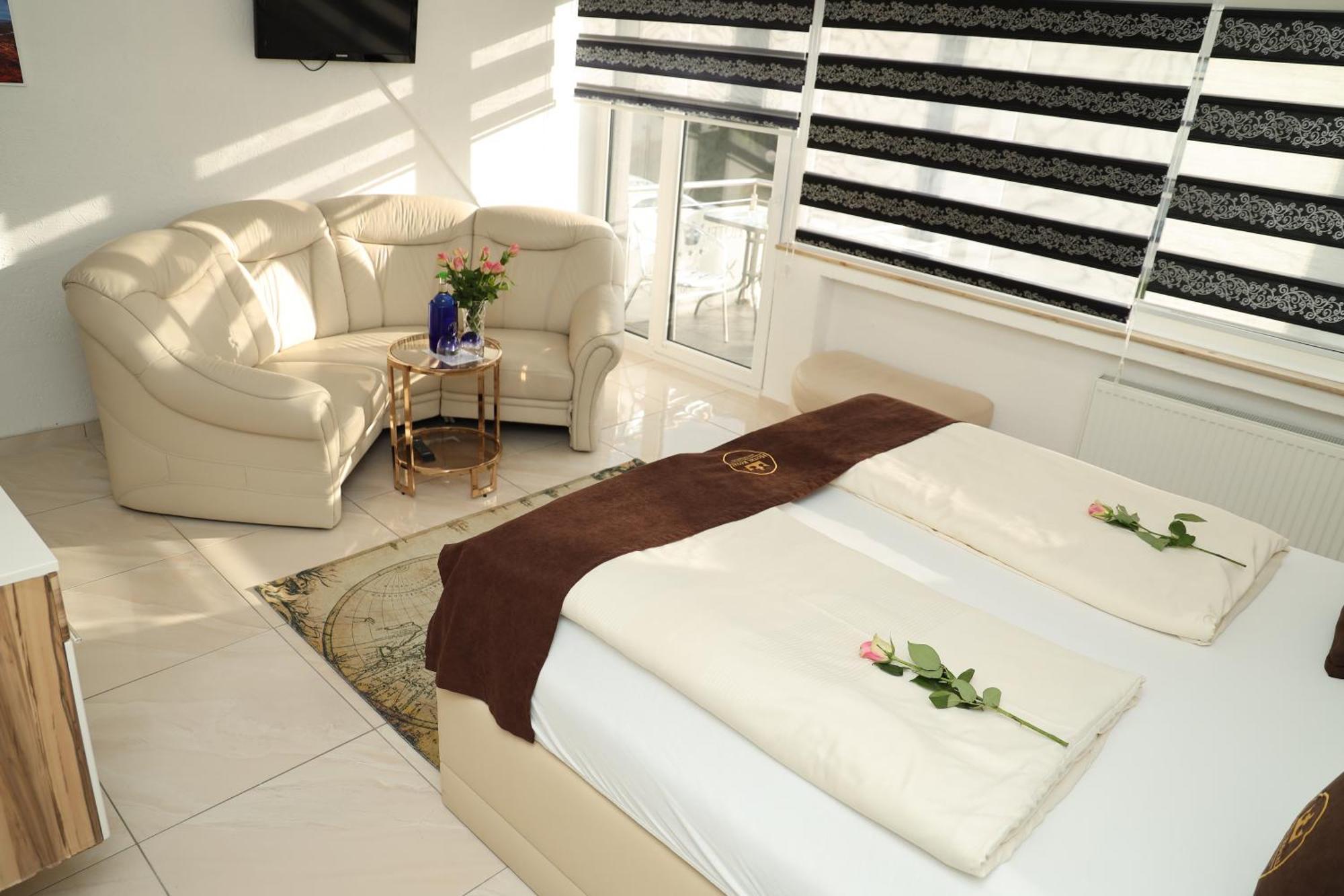 Hotel Royal Bad Salzuflen Bagian luar foto