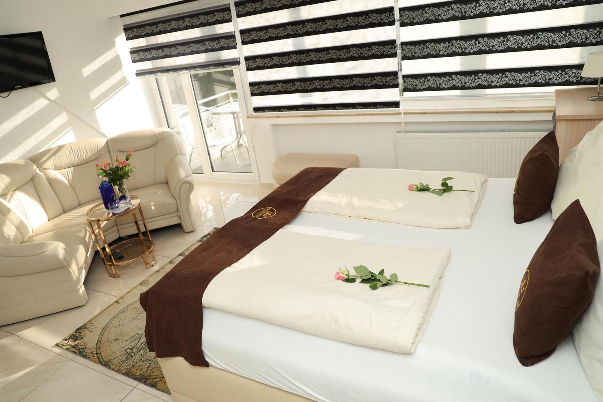 Hotel Royal Bad Salzuflen Bagian luar foto