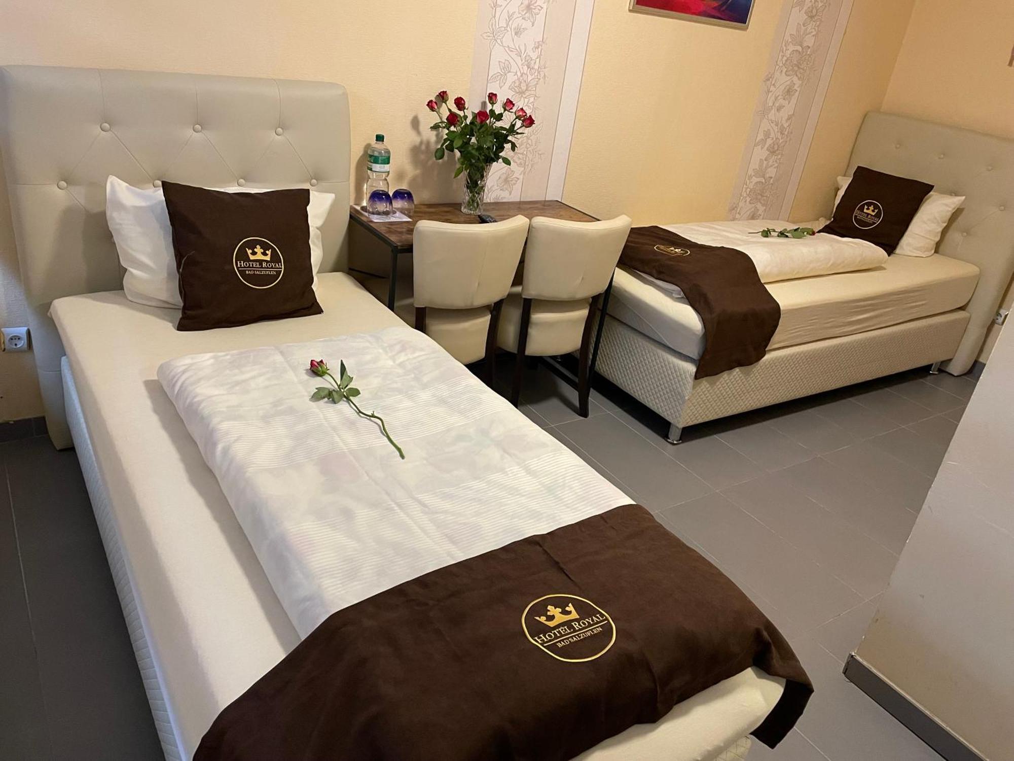 Hotel Royal Bad Salzuflen Bagian luar foto