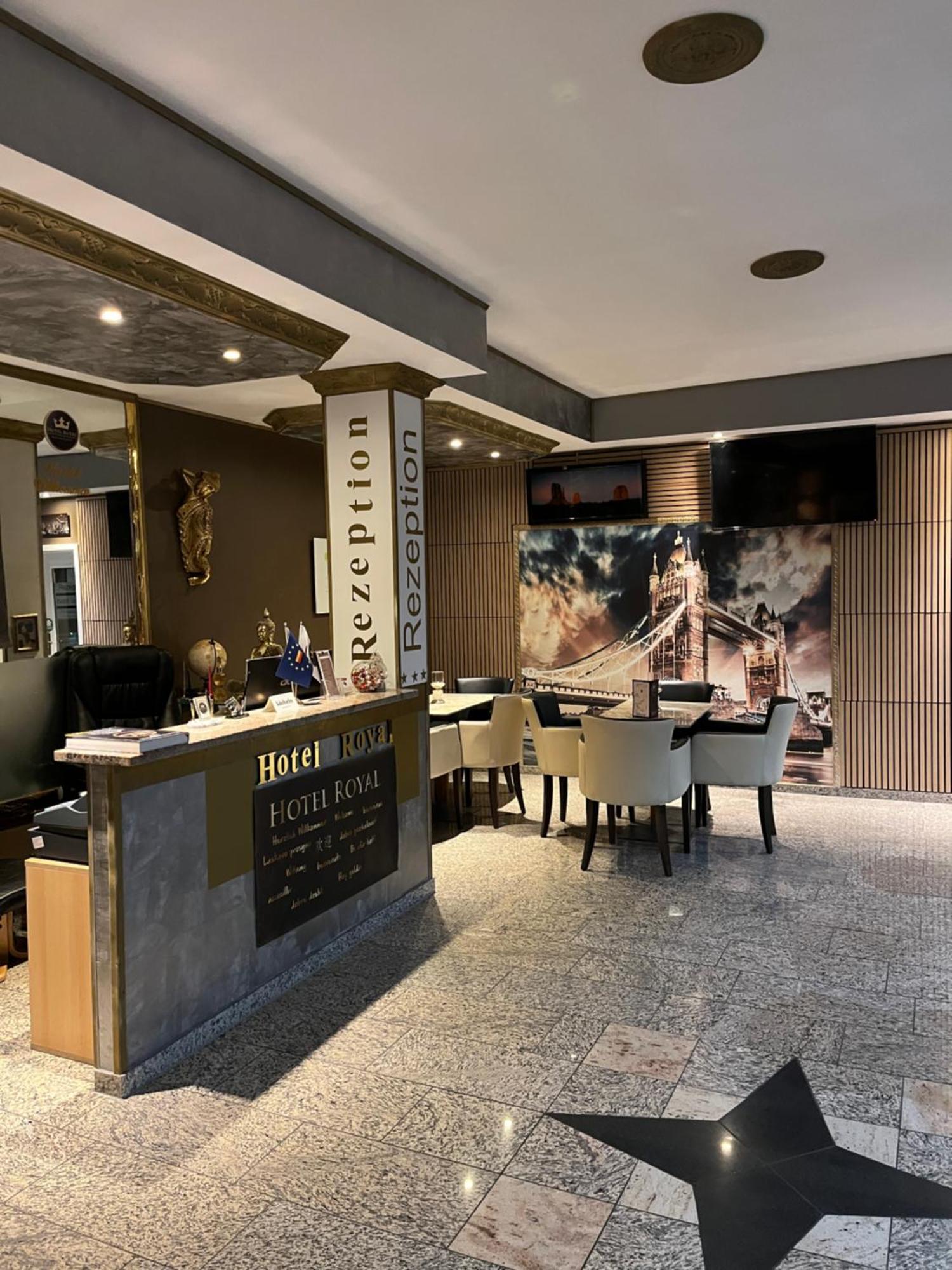 Hotel Royal Bad Salzuflen Bagian luar foto