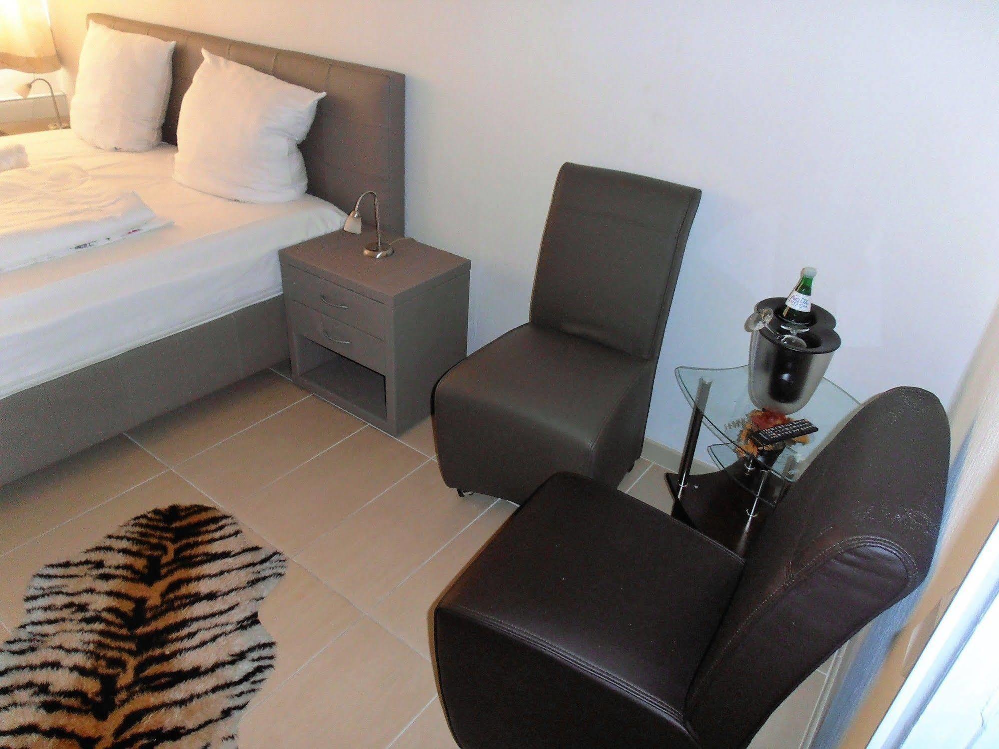 Hotel Royal Bad Salzuflen Bagian luar foto