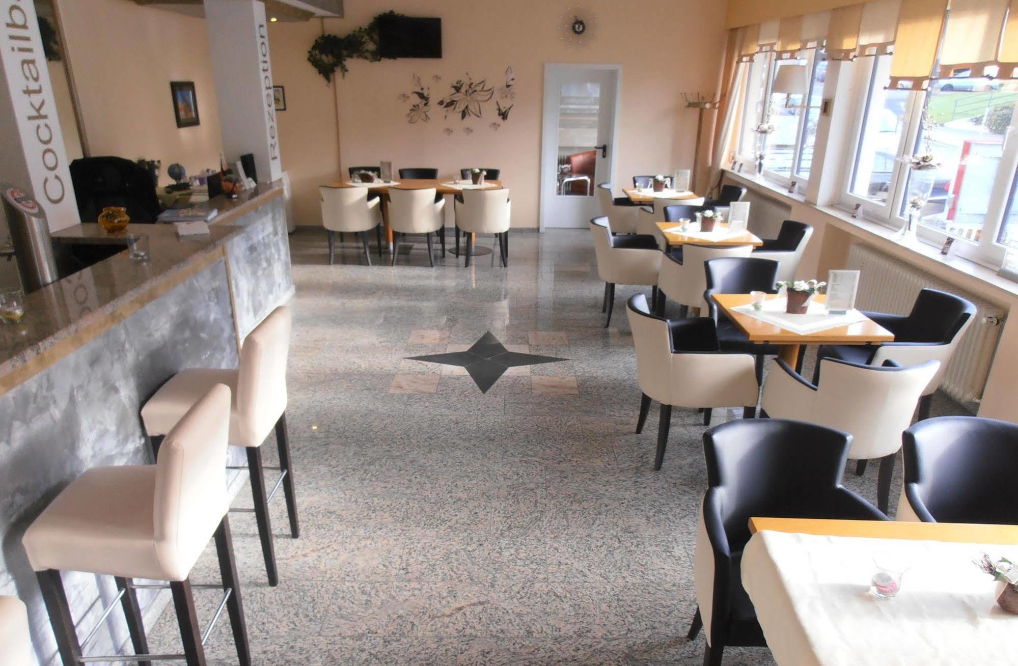 Hotel Royal Bad Salzuflen Bagian luar foto